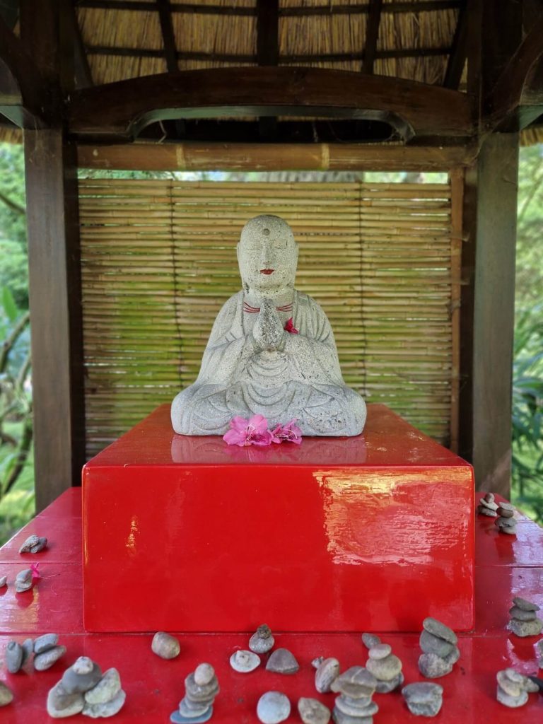 Buddha in de Japanse tuin Clingendael.